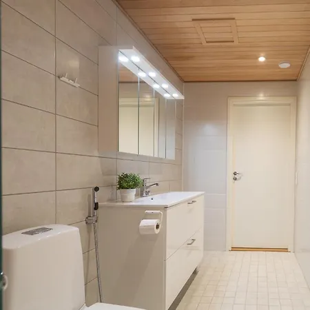 Apartamento Marina A37 By Hiekka - Sisaeltaeae Liinavaatteet Ja Loppusiivouksen Kalajoki